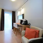 فندق & Living Am Wartturm 3*