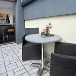 & Living Am Wartturm فندق شباير