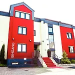 Hotel & Living Am Wartturm 3*