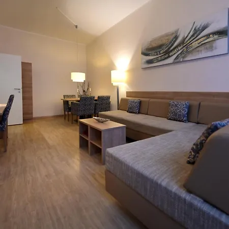 Hotel&living Am Wartturm - Hotel&apartments Hotel