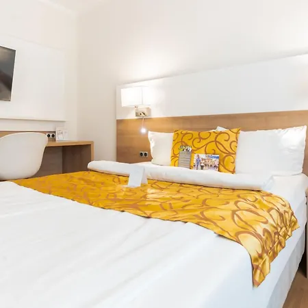 & Living Am Wartturm - & Hotel Speyer