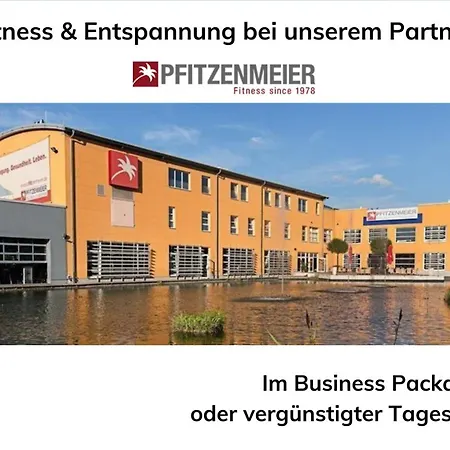 & Living Am Wartturm - &