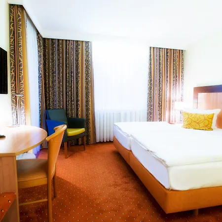 & Living Am Wartturm - & Speyer