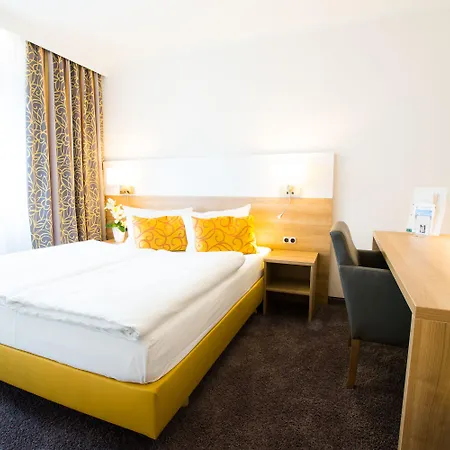 Hotel&living Am Wartturm - Hotel&apartments Hotel 3*