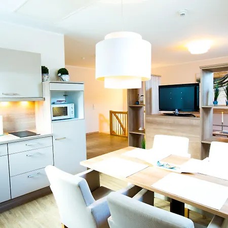 Hotel&living Am Wartturm - Hotel&apartments 3*