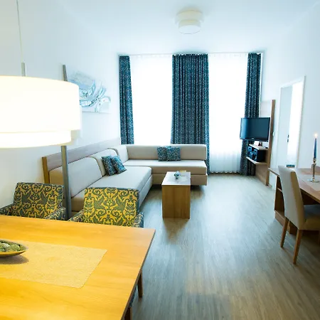 Hotel & Living Am Wartturm - & 3*