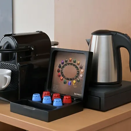 & Living Am Wartturm - & Hotel 3*