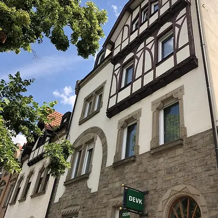 & Living Am Wartturm - &