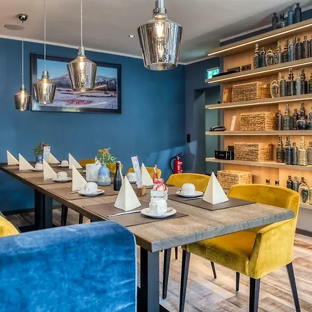 Hotell & Living Am Wartturm - &