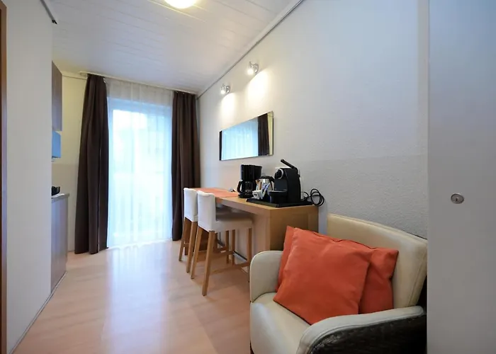 Hotel & Living Am Wartturm 3*