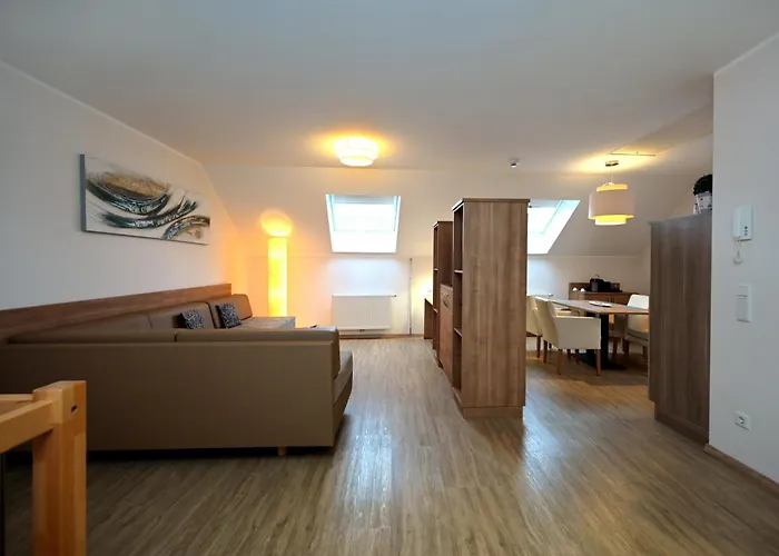 & Living Am Wartturm Hotel Spire