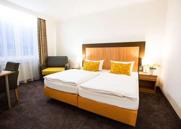 Hotel & Living Am Wartturm Spire