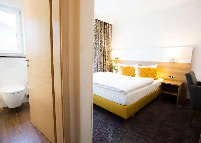 Hotel & Living Am Wartturm 3*