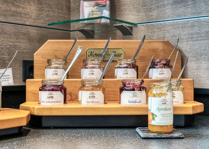 & Living Am Wartturm