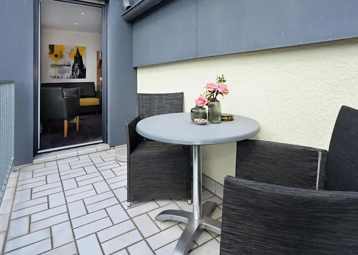 & Living Am Wartturm Hotel Speyer