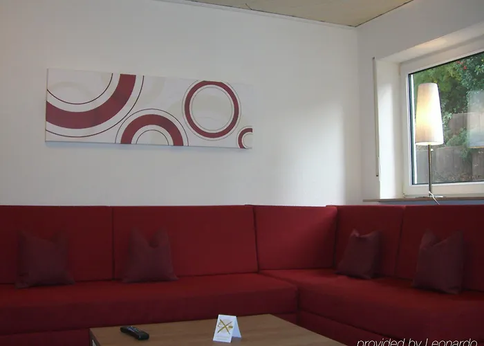 & Living Am Wartturm Hotel